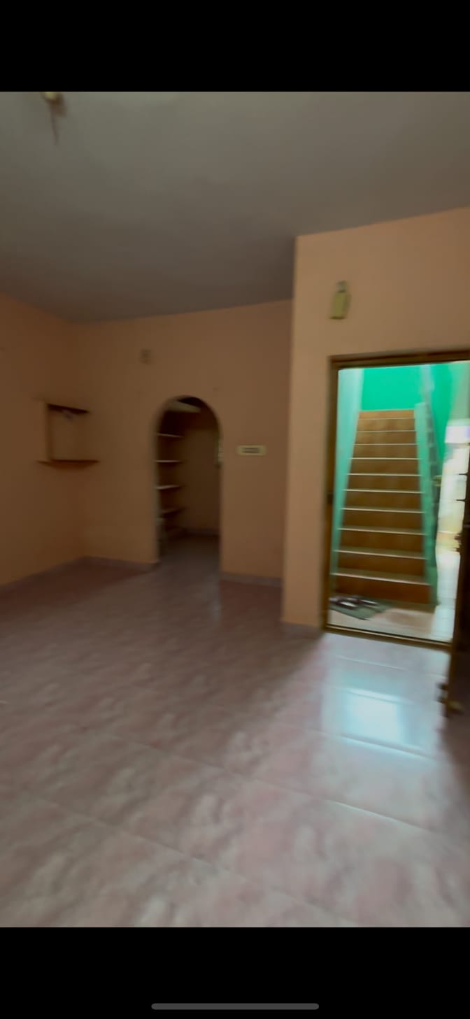 Abarnaa's room