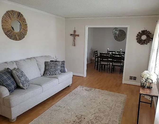 Teshia Salters's room