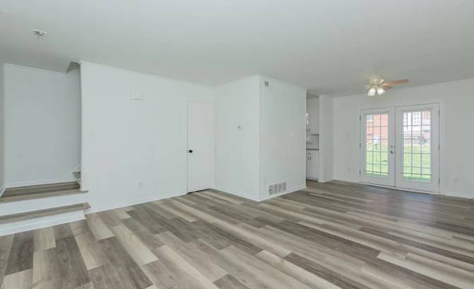 Alcove Rooms's room