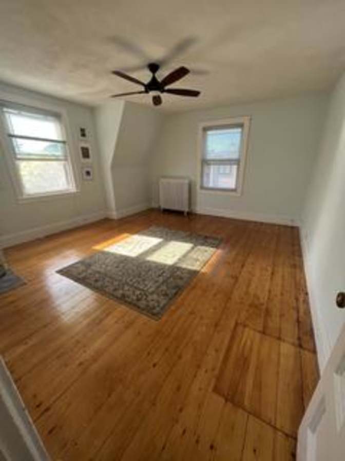 neil wyatt's room