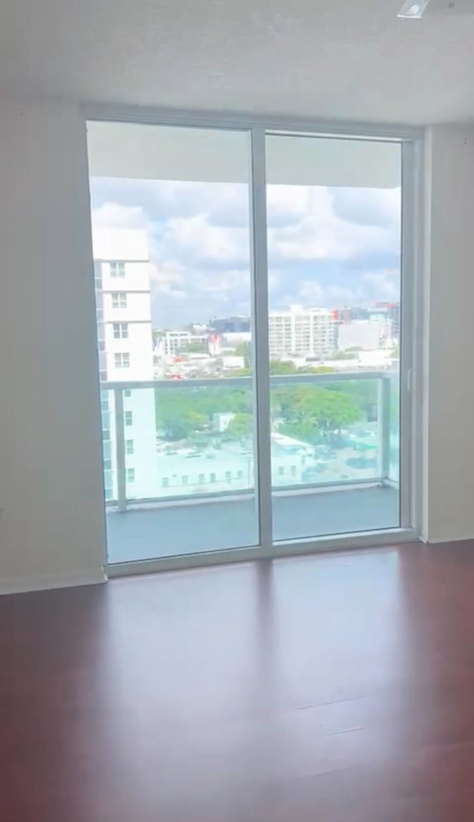 Mauro's room