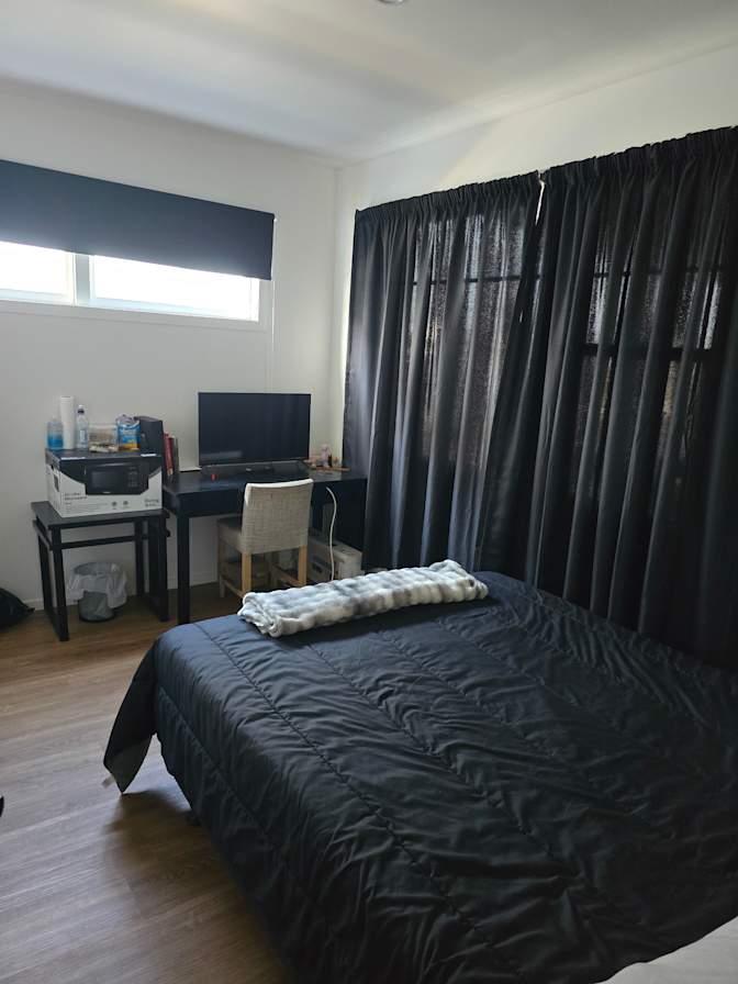 Anikate S's room