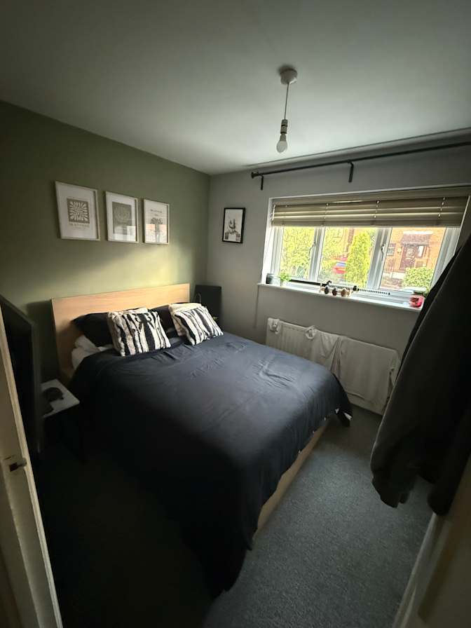 Ethan hughes's room