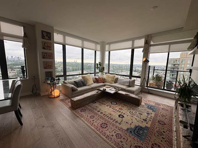 Maryam Shalalvand's room