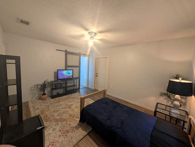 Taylor's room