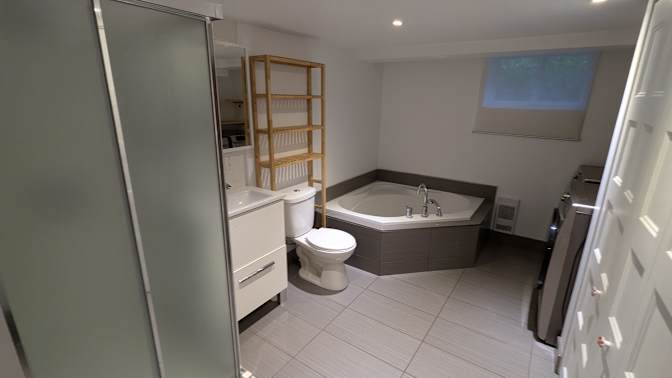 Vincent Nadon's room