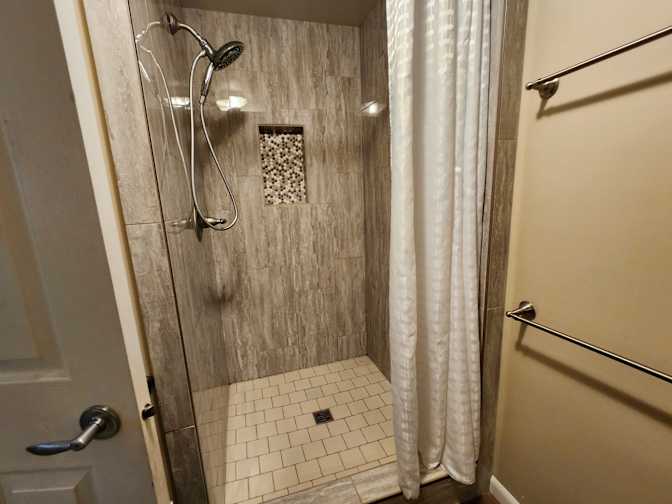 Matthew van Beers's room