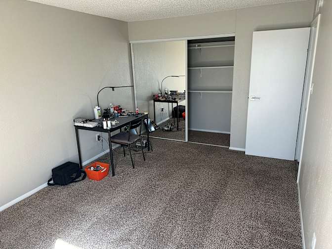 Kaj's room