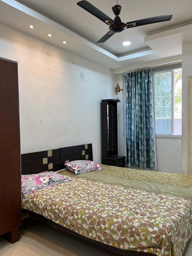 Chandni Kanday's room