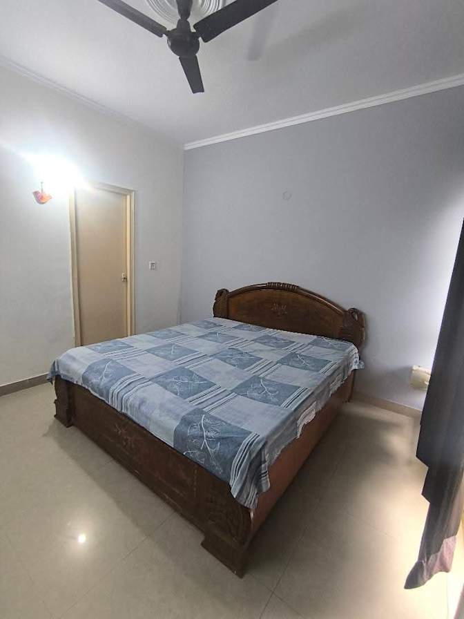 Neelam's room