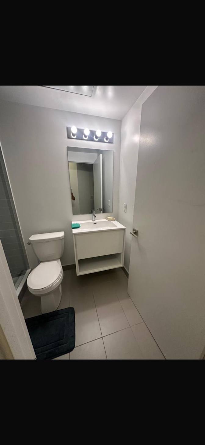 Hasan's room