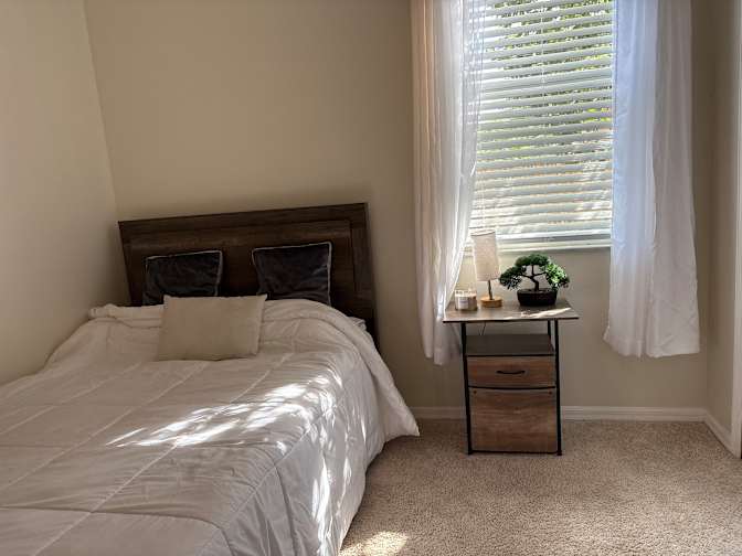 Andrea's room