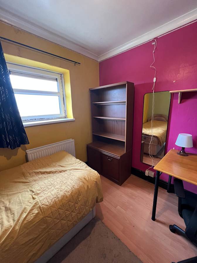 Jennifer's room
