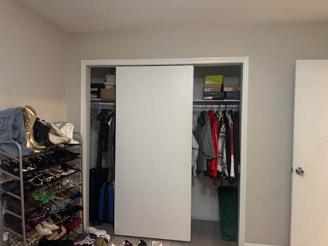 Thelma's room