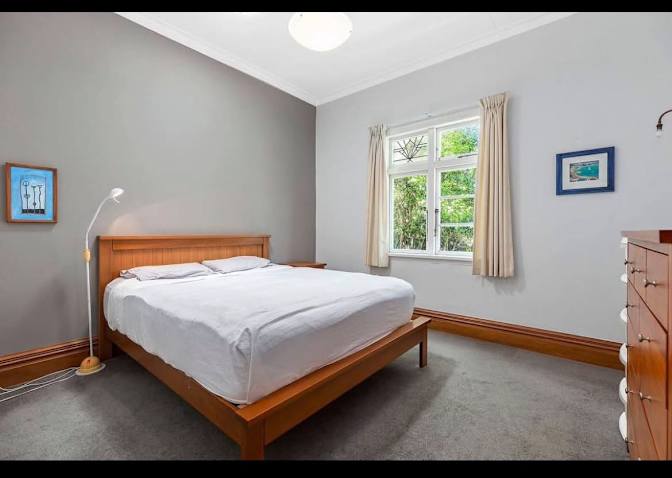 lilacherryrosa's room