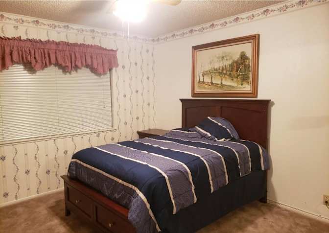 Robert DiPrimio's room