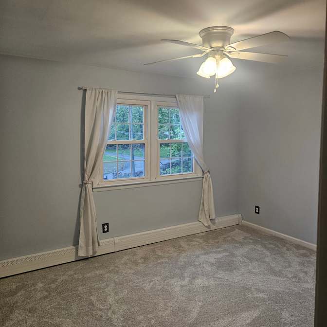 Tom's room