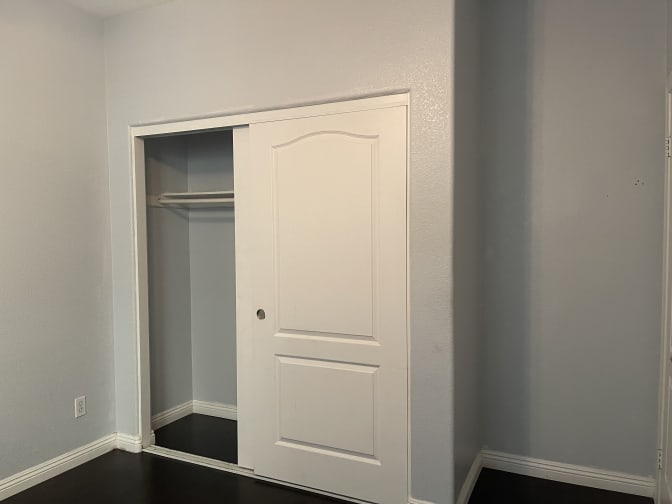 Sandy's room