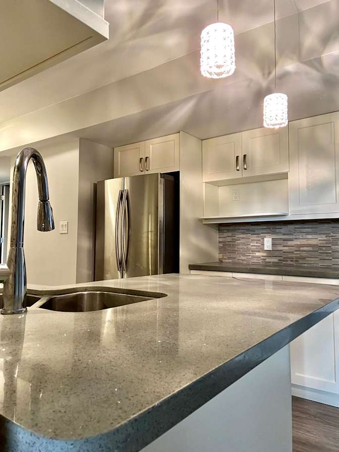 Akhil Cherukara Tom's room