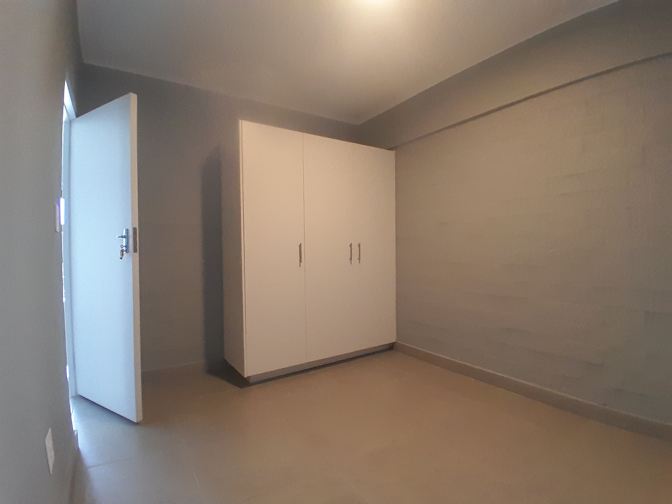 Beni's room