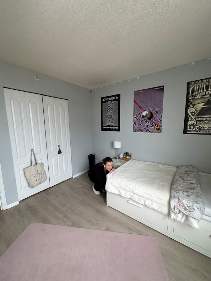 Cayley's room