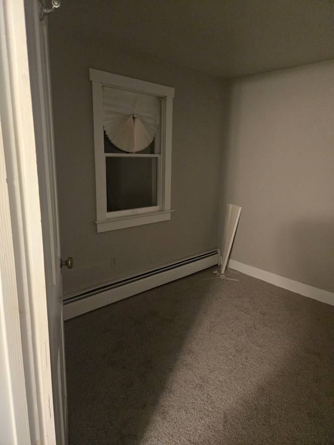 THOMAS RICHARD MORROW's room