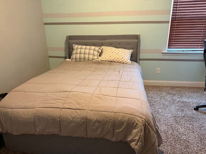 Jorge's room