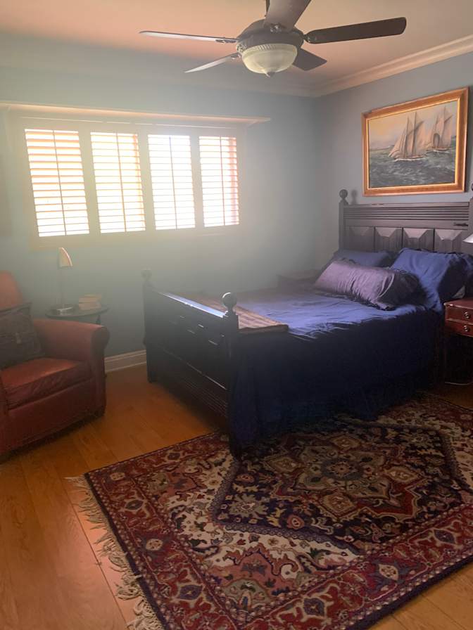 Suzi's room