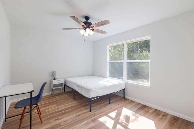 PadSplit's room