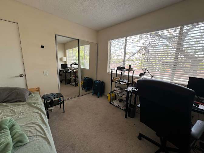 Gabriel Juarez's room