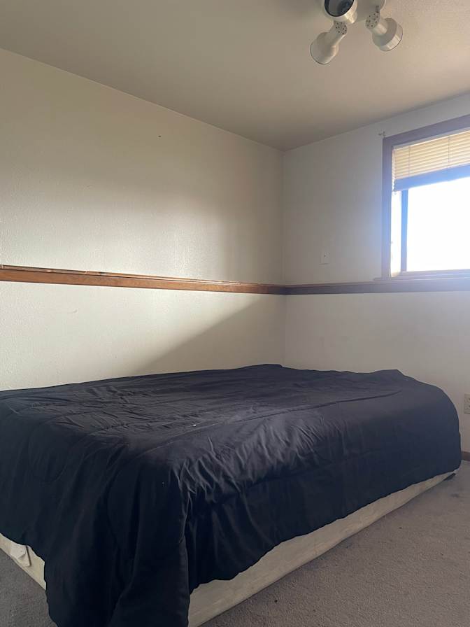 Tara's room