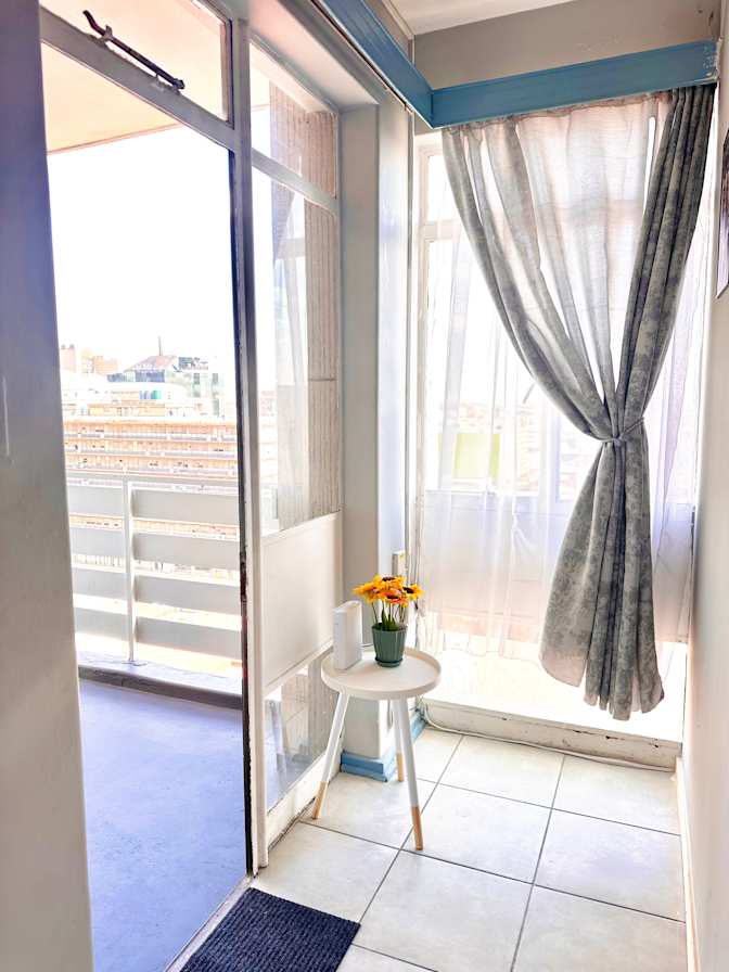 Sisonke's room