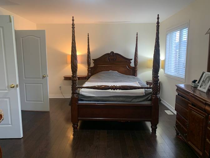 Nat Marie's room
