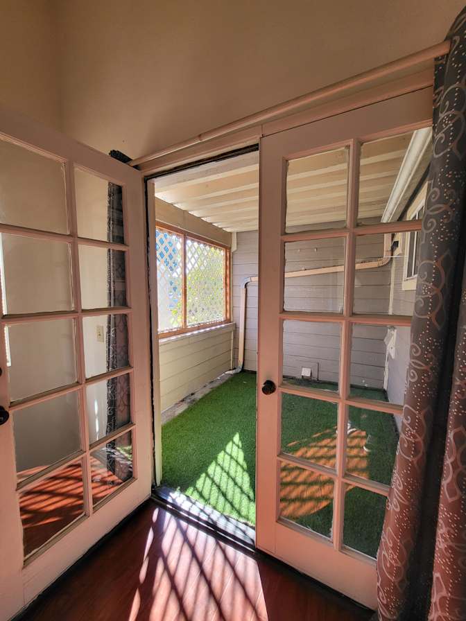 Ares's room