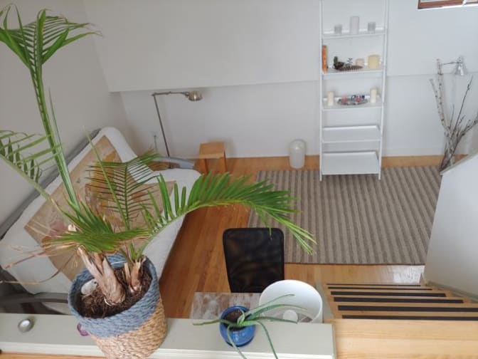 Gary's room