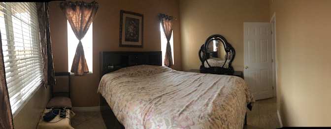 Fernando Vargas's room