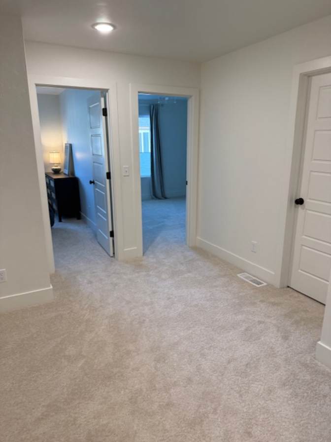 Liz's room