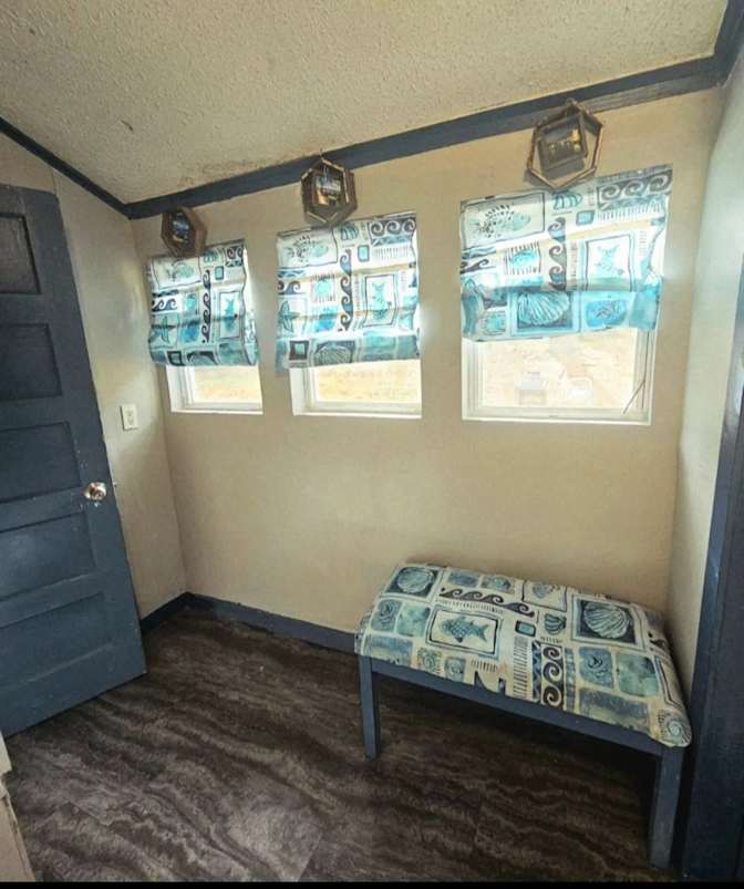 Nana's Village's room
