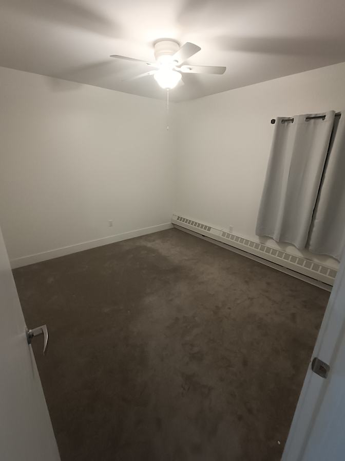 Thomas's room