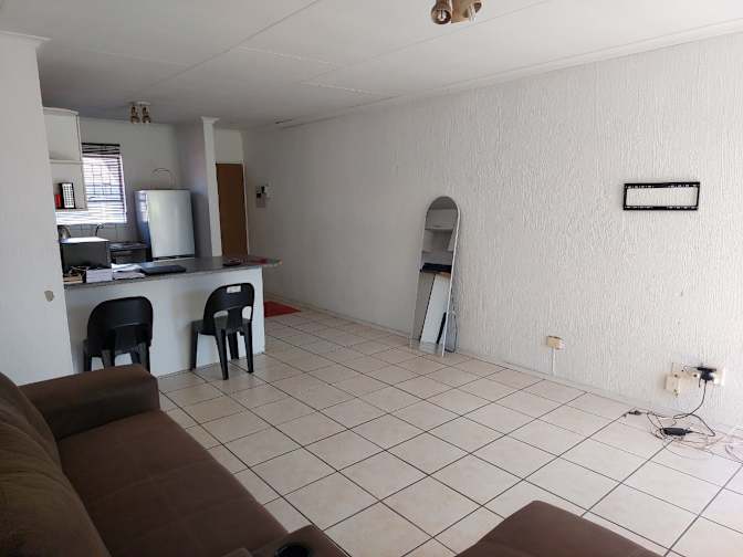 Nontobeko's room