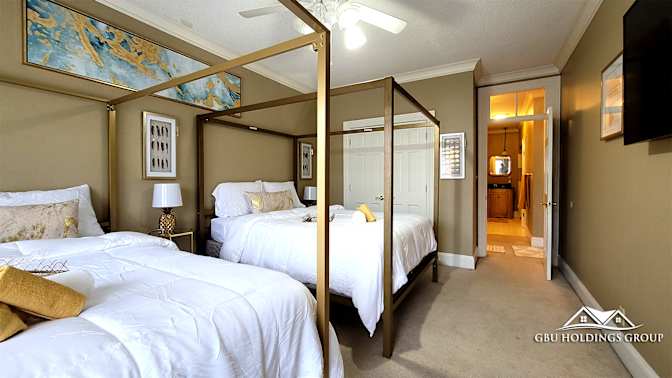 GBU Holdings Group's room