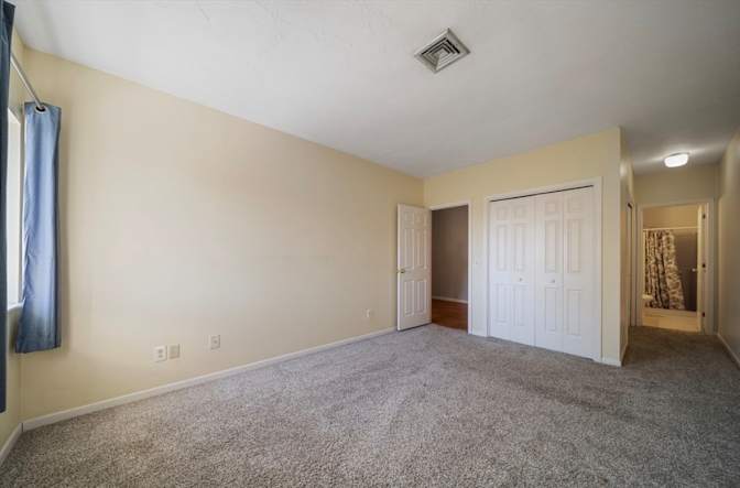 Mo's room