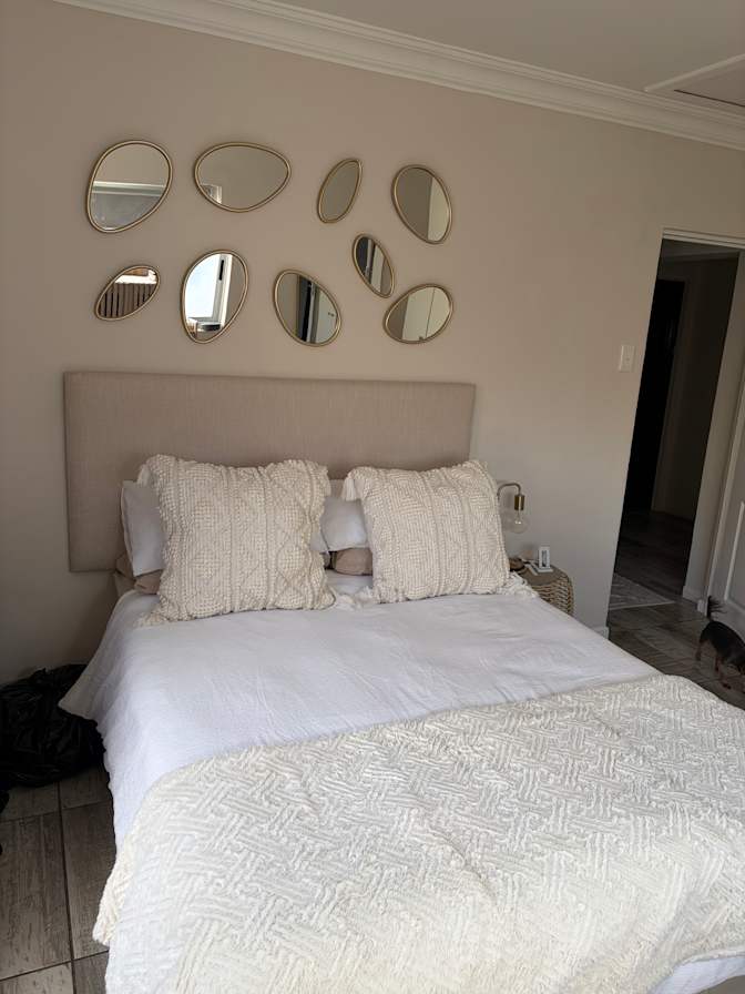 Tasmin Emslie's room