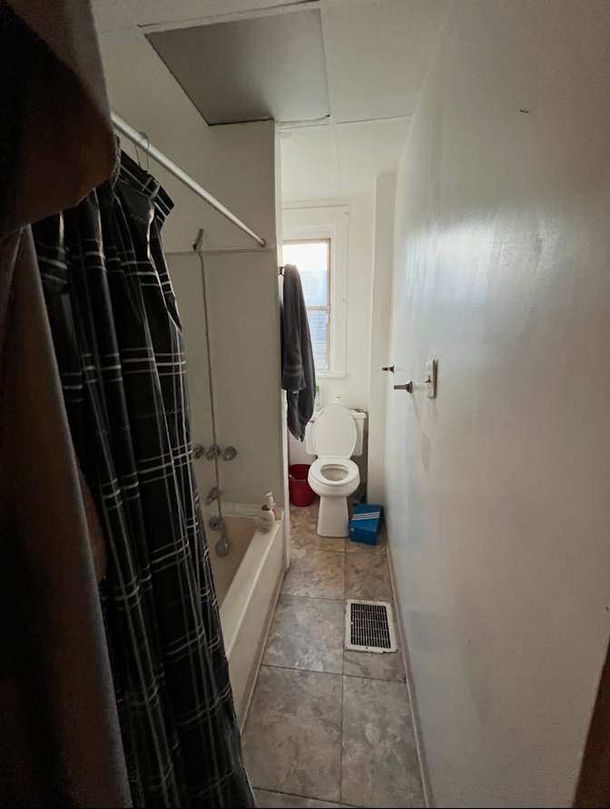 Lamont's room