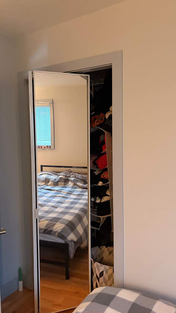 Amina Harmashova's room