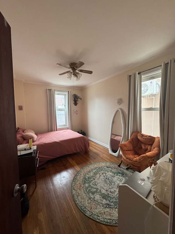 Carolina's room