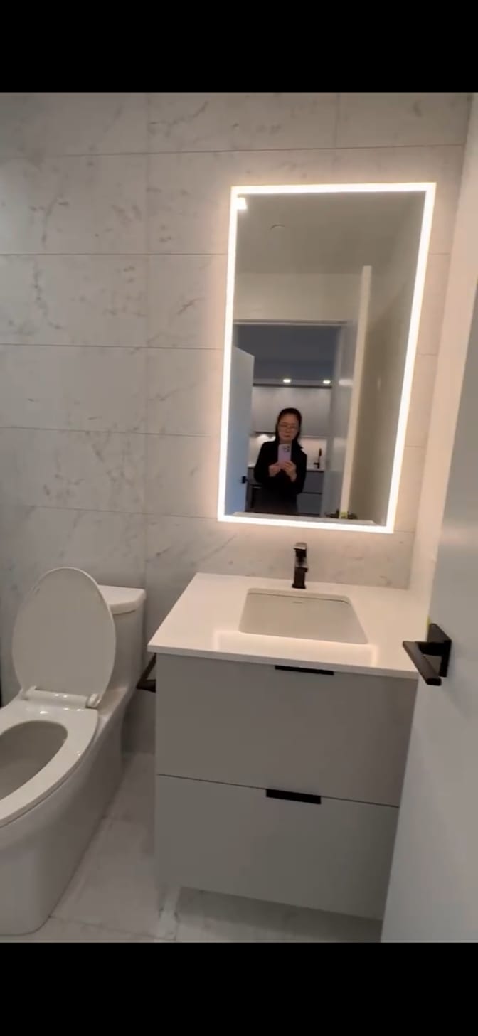 Gloria's room