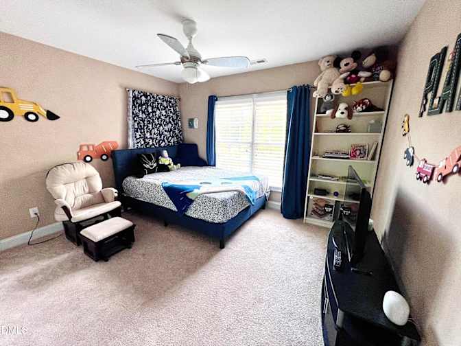 Alcove Rooms's room