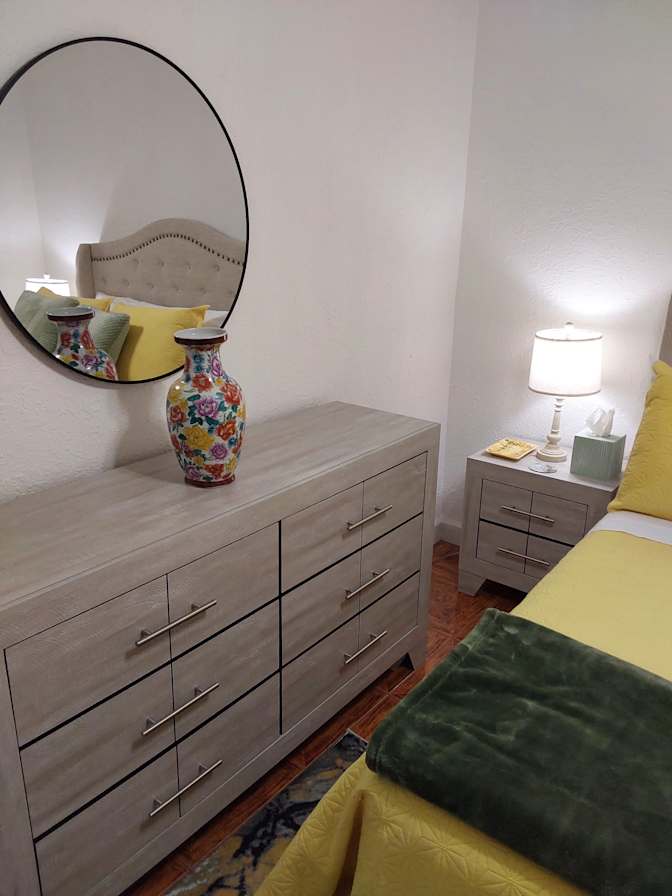 Juleen's room