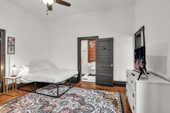 PadSplit's room